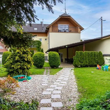 Apartmanovy Dum * Vilemovice