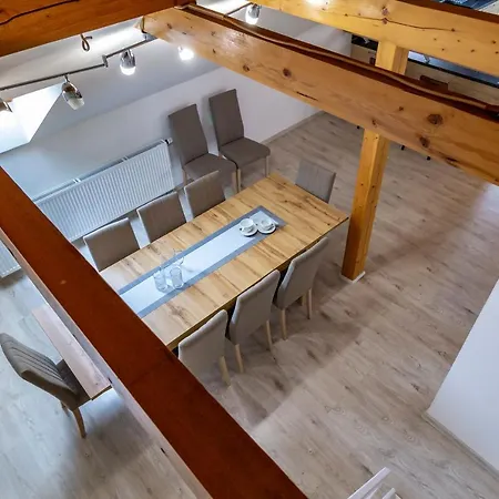 Apartment Rodinny Dum *