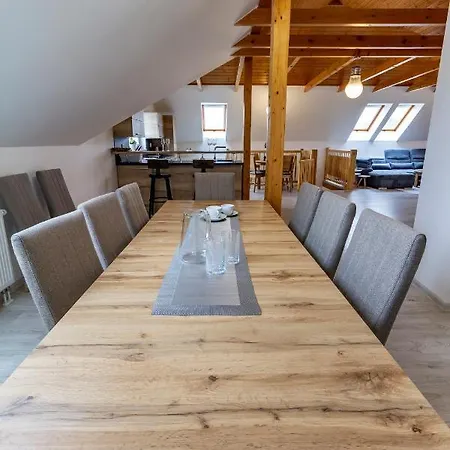 Apartmanovy Dum Apartment