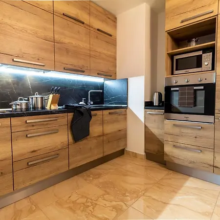 Apartmanovy Dum *